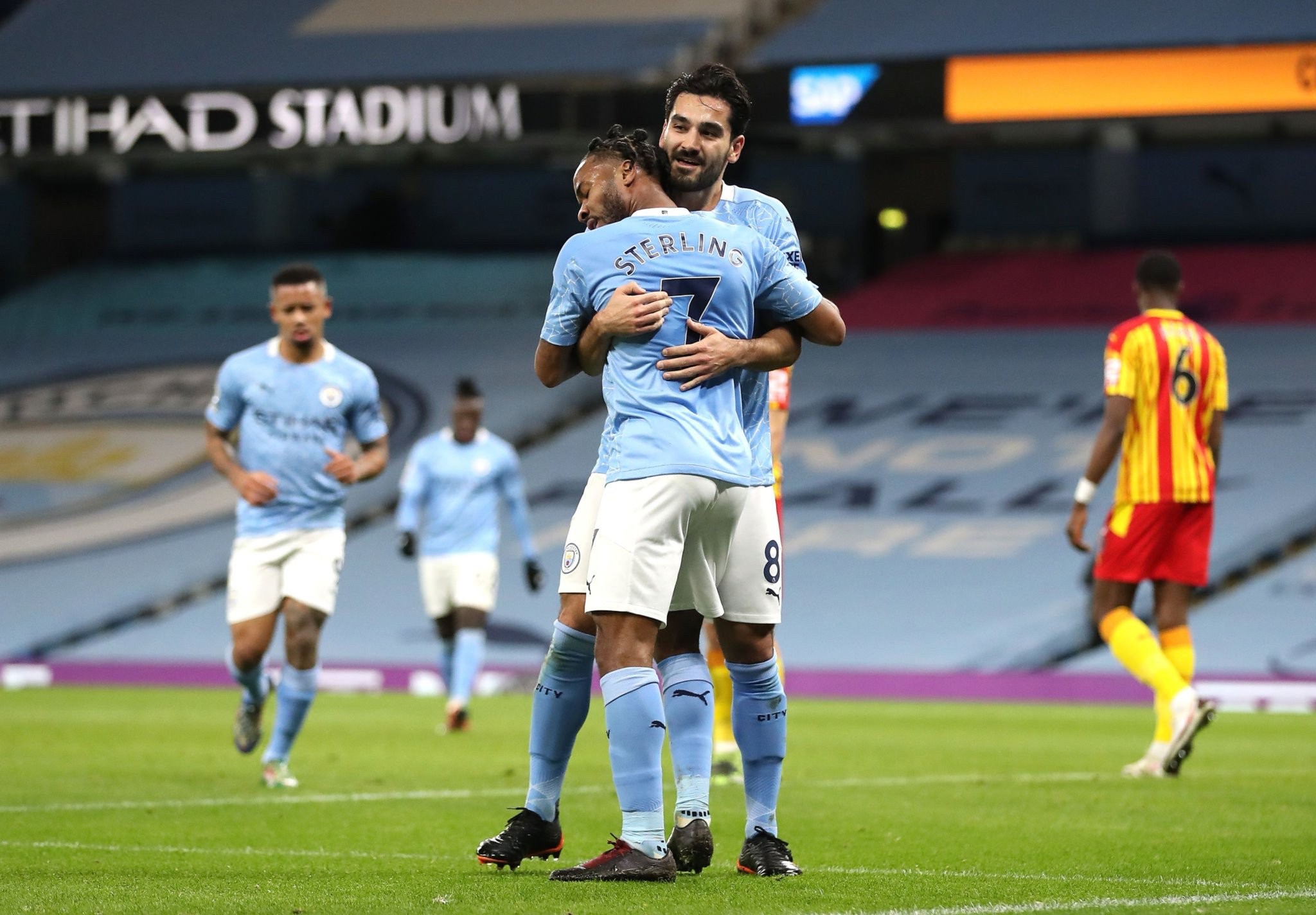 依靠每一个 依靠每一个